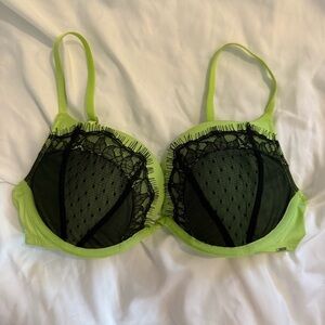 Like New Victoria's Secret Lime Green & Black Lace Push Up Demi Bra